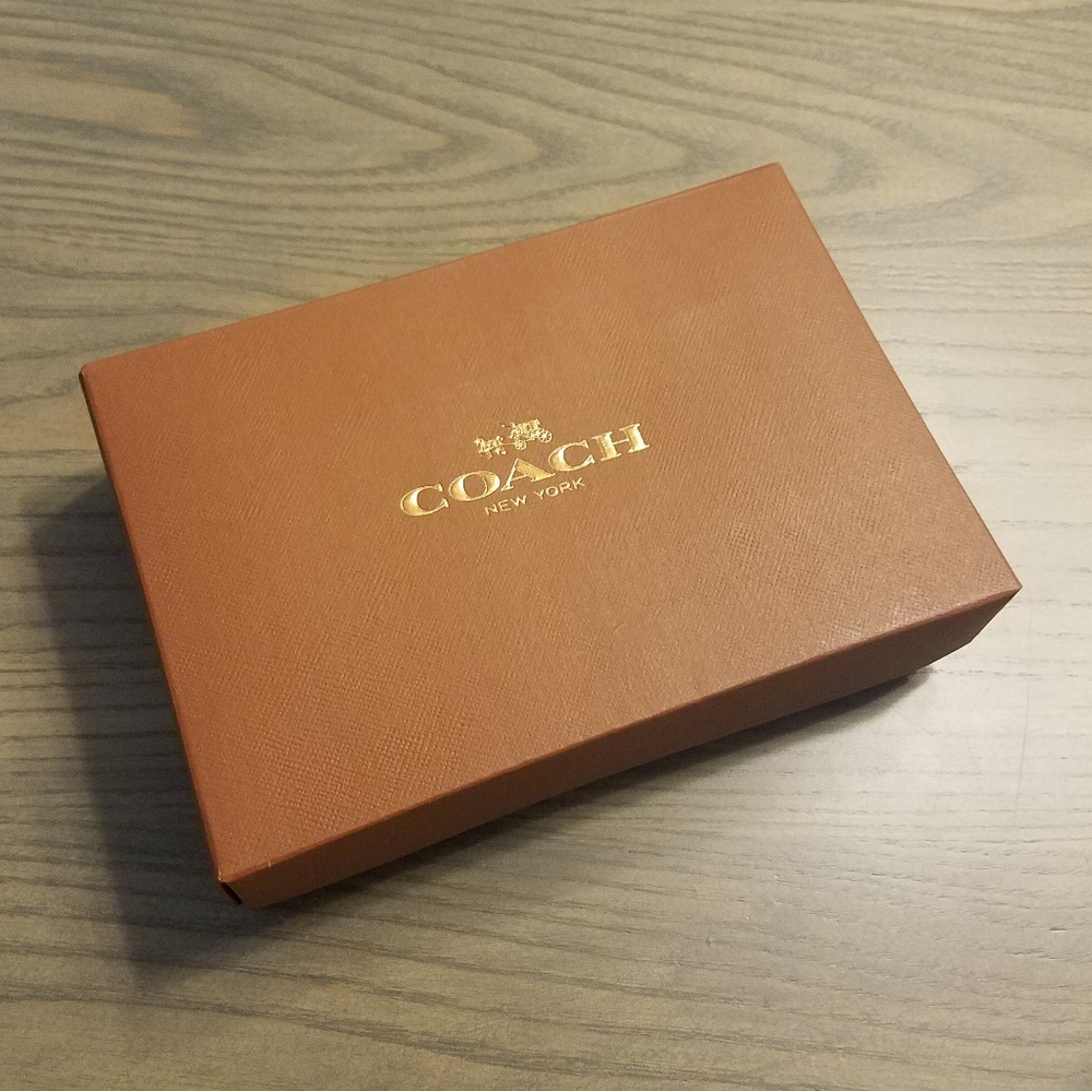 Coach accessories box